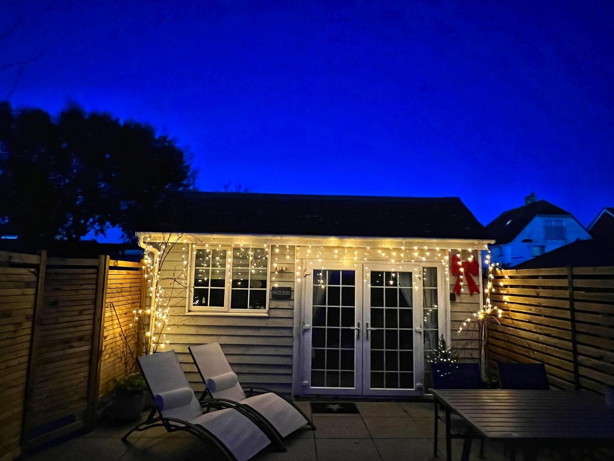 Seaside Cabin Retreat In Hayling Island Саут Хейлинг Екстериор снимка